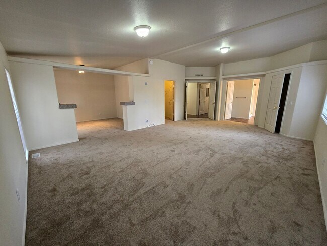 Building Photo - 4161 W Foothill Dr
