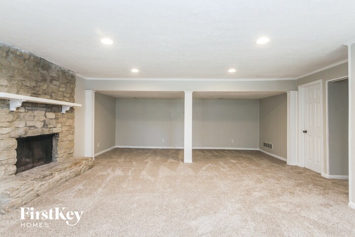 Building Photo - 4639 Thornleigh Dr
