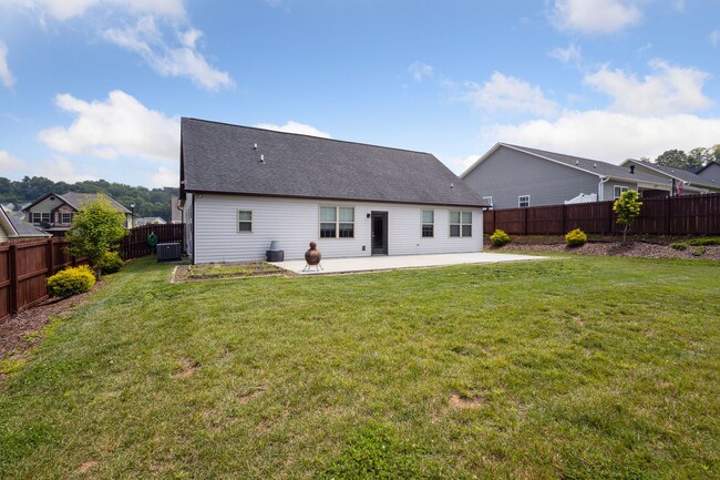 Building Photo - 1563 Hammett Rd