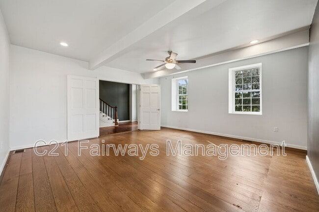 Building Photo - 8113 US-22