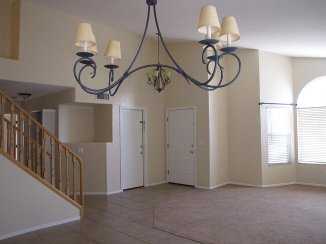 Building Photo - SHOWING SATURDAY 05/02/26 11:00 AM MUST TEXT AGENT!