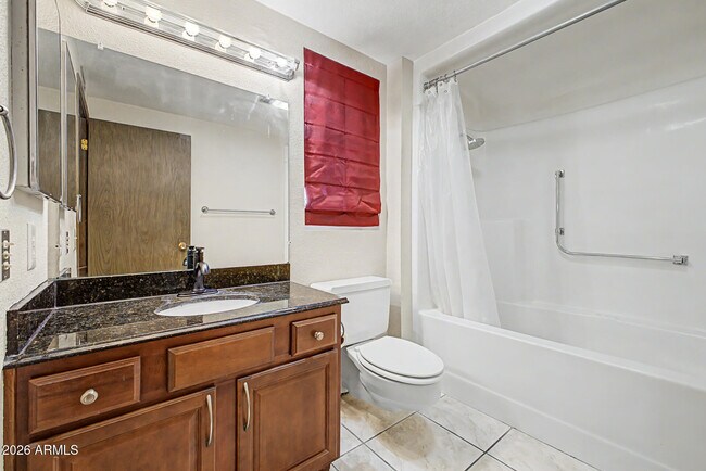 Building Photo - 9847 W Wrangler Dr