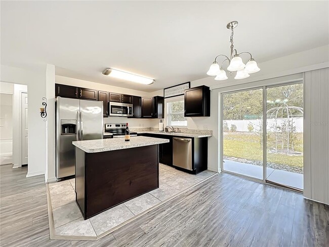 Building Photo - 3897 SW 169th Ln Rd