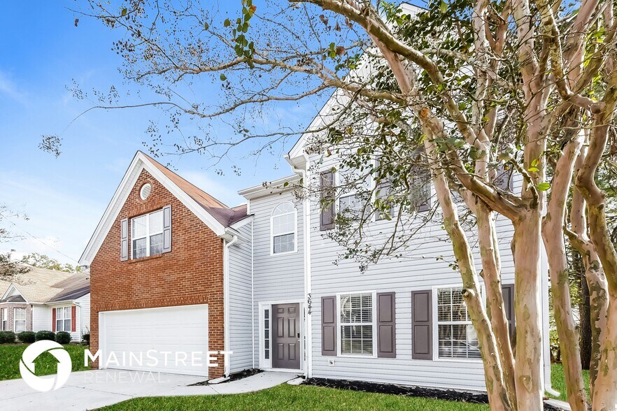 Primary Photo - 3644 Walnut Creek Way