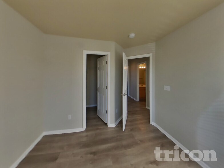 Building Photo - 6782 Camino Del Rey