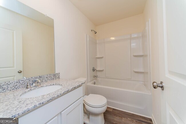 Building Photo - 307 Gazebo Dr