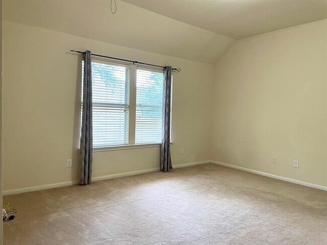 Building Photo - 16927 Bar Harbor Bend