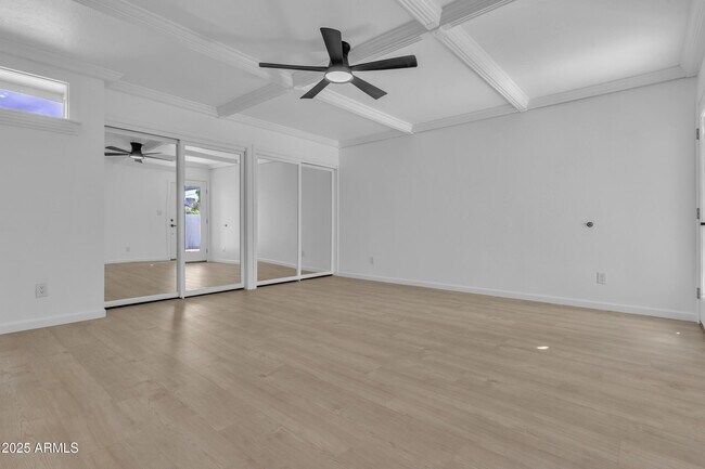 Building Photo - 931 S Toltec
