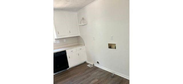 Building Photo - 513 Center St