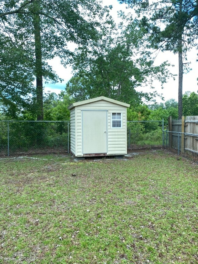 Building Photo - Home for Rent