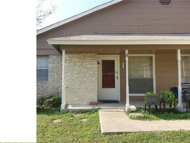 Primary Photo - 9706 Eastwend Dr