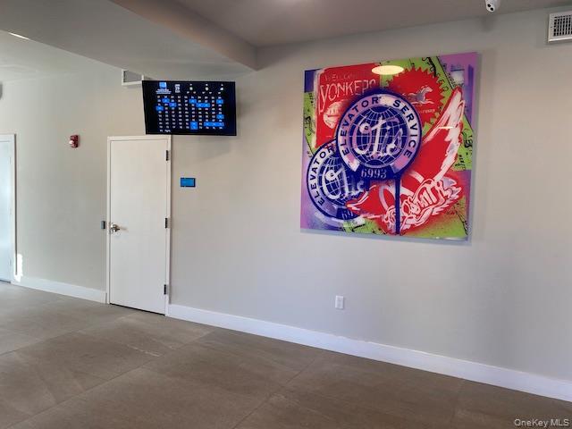 Building Photo - 70 Ashburton Ave