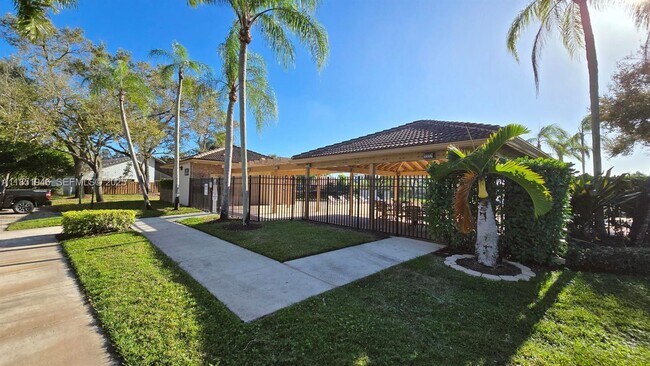 Building Photo - 2320 Dover