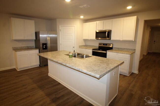 Building Photo - 1021 Lovebird Ct