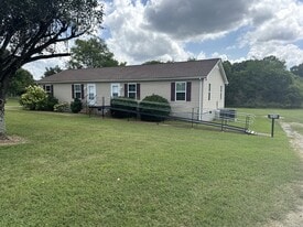 Building Photo - 9948 Stewarts Ferry Pike