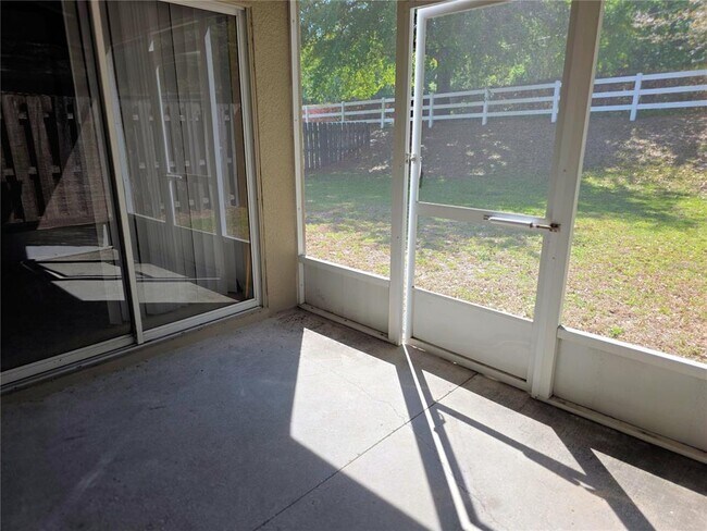 Building Photo - 2076 Newtown Rd