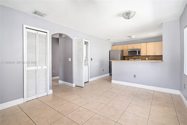 Building Photo - 760 NW 80th St