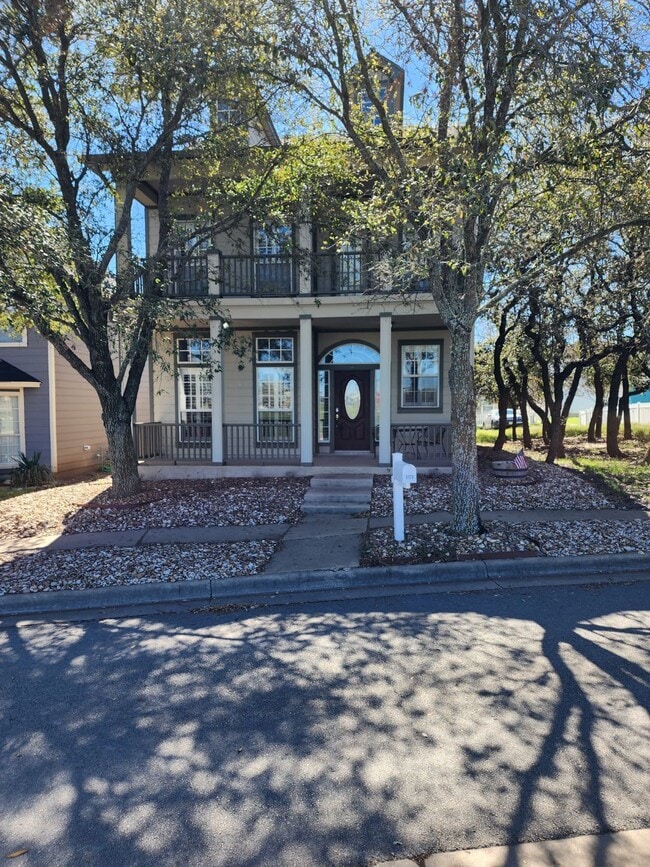 Building Photo - Spacious 3 bed, 2 bath in Plum Creek