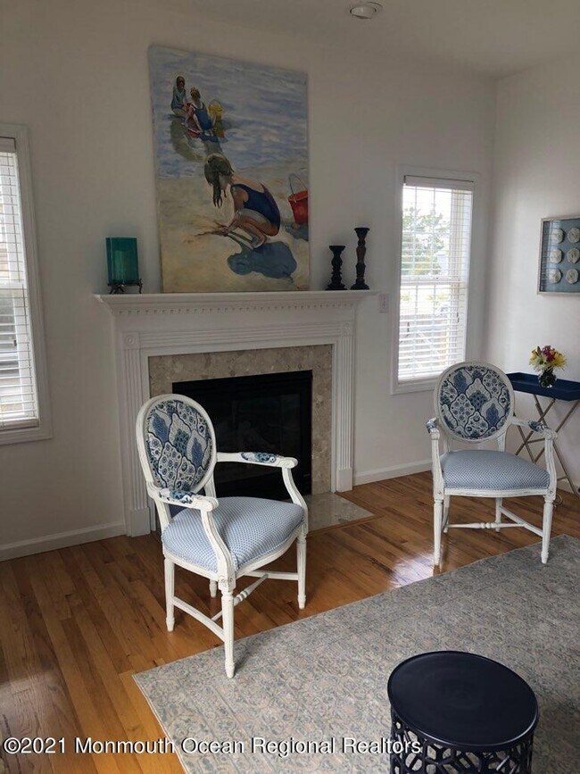 Building Photo - 979 Ocean Ave