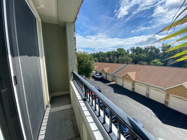 Building Photo - Experience luxury living at its finest in ...
