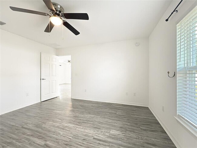Building Photo - 3897 SW 169th Ln Rd
