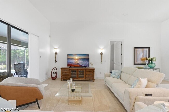 Building Photo - 18127 Royal Hammock Blvd