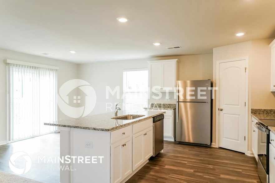 Building Photo - 724 Cider Ml Wy