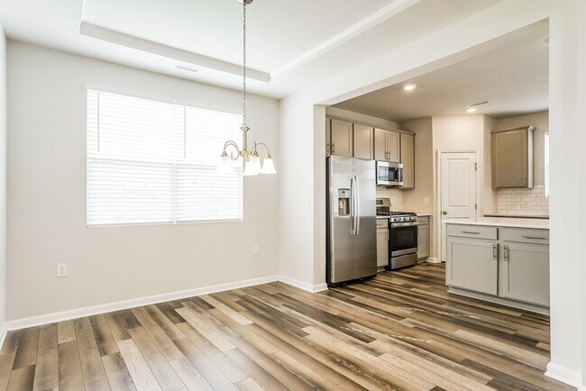 Building Photo - 534 Dawley Dr