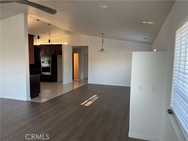 Building Photo - 138 W Canada