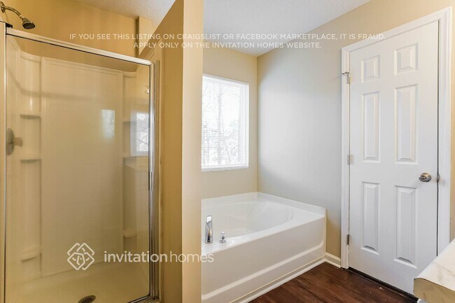 Building Photo - 2225 Ballston Pl