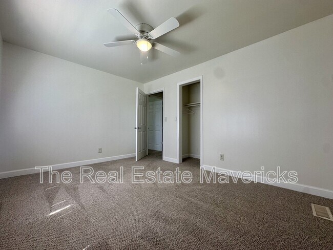 Building Photo - 3950 Arbor Pl Ln