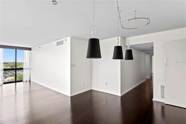 Building Photo - 3301 Bayshore Blvd