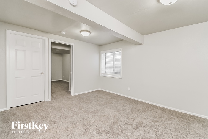 Building Photo - 942 Square Dance Ln