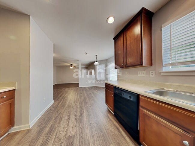 Building Photo - 7683 Natalie Commons Drive