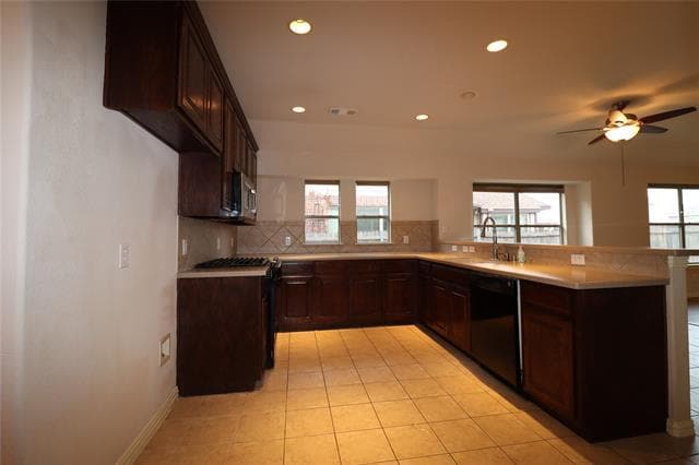 Building Photo - 3014 Pinecrest Dr