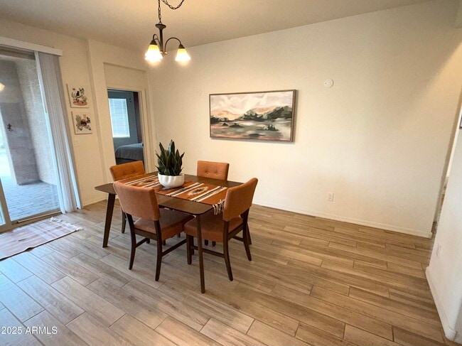 Building Photo - 16813 S 178th Dr