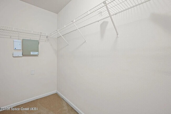 Building Photo - 1375 Lara Cir
