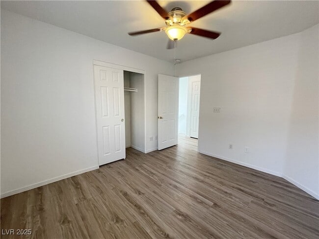 Building Photo - 9758 W Hanover Grove Ave