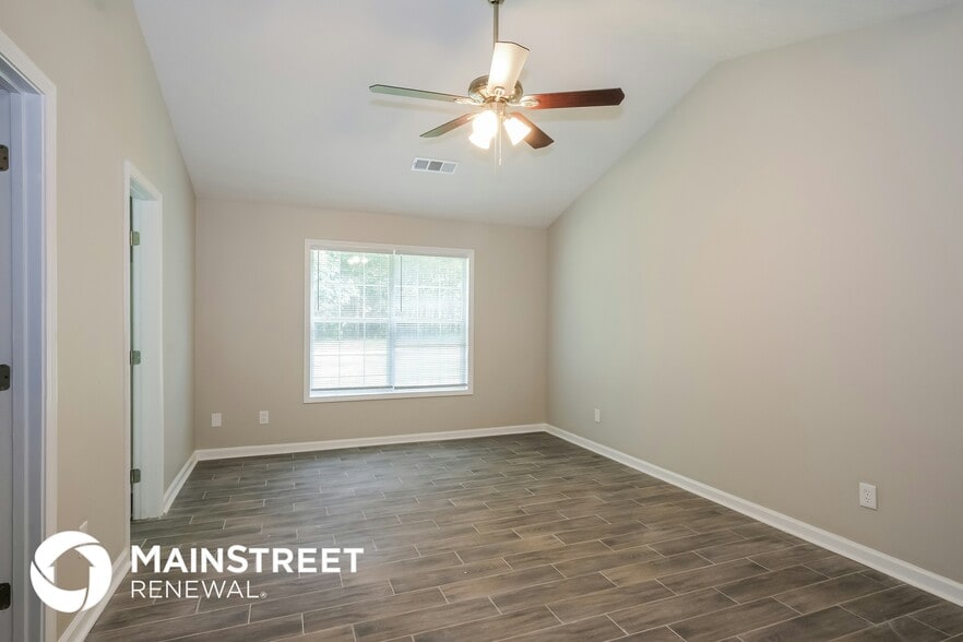 Building Photo - 65 Burdell Dr