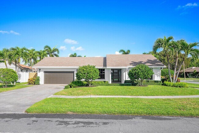 Primary Photo - 555 SW 24th Ave