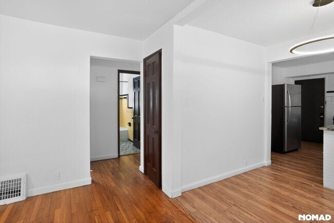 Building Photo - Charming 2BR House in Saint Louis