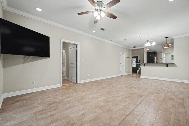 Building Photo - Waterfront Community Living in Soundview Landing with Private Boat Slip!