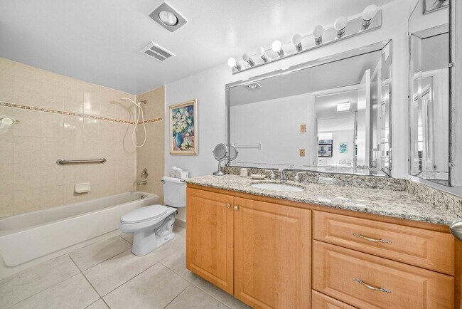 Building Photo - 3460 S Ocean Blvd