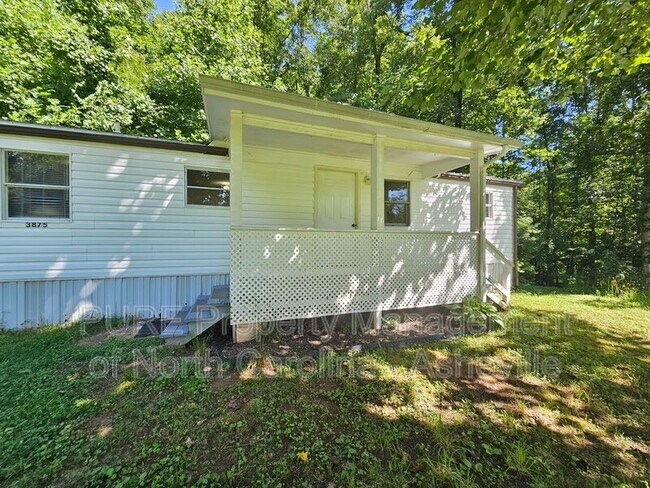 Building Photo - 3875 Old Fort Sugar Hill Rd