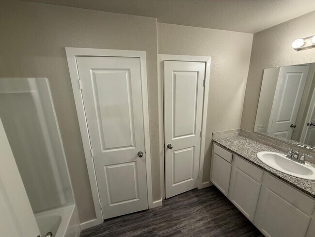 Building Photo - 65 Maverick Dr