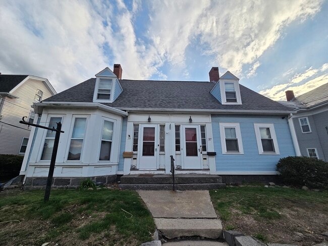 Building Photo - 37 Quincy St