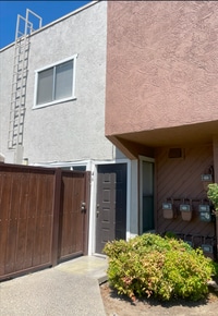Building Photo - 325 Standiford Ave
