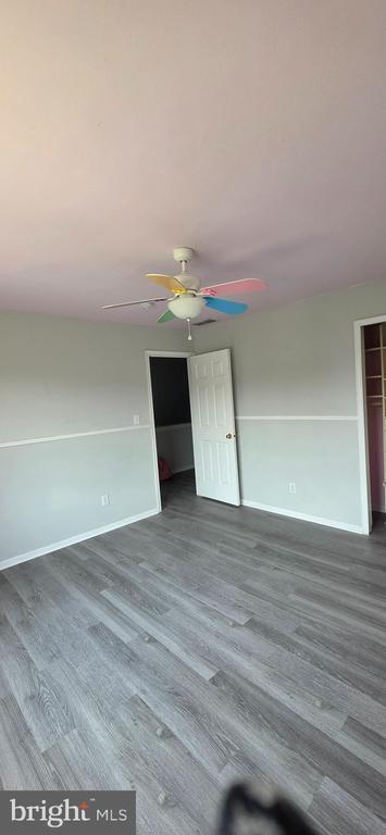 Building Photo - 35 Oakmont Terrace