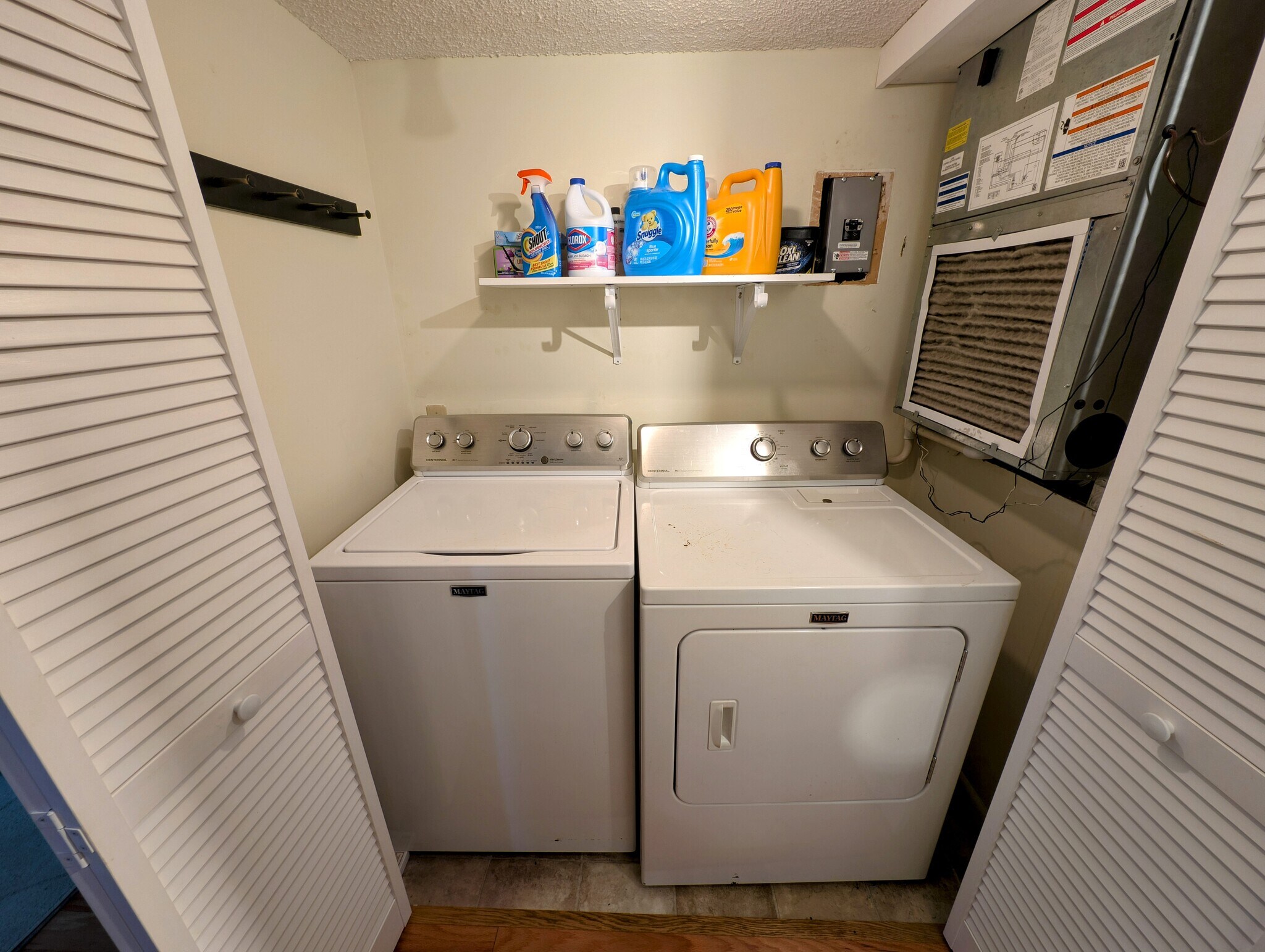 In Unit Washer/Dryer - 42 Briarglen Pl