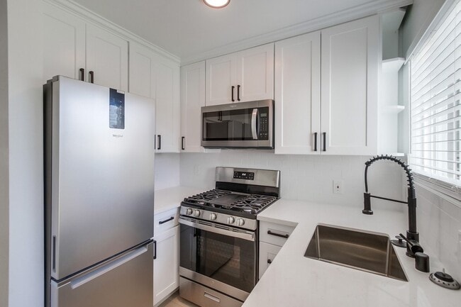 Floorplan - The Resort at Encinitas Luxury Apartment Homes